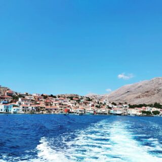 Our week in Halki has been a blast! This island is a little gem, easily accessible from #rhodes but secluded enough to get a genuine feeling of life in Dodecanese. With its excellent wifi/4G connection, working from here was so smooth it felt like a vacation :) #greecefornomads #sustainabletravel  #workfromgreece #digitalnomads #digitalnomad #digitalnomadsgreece